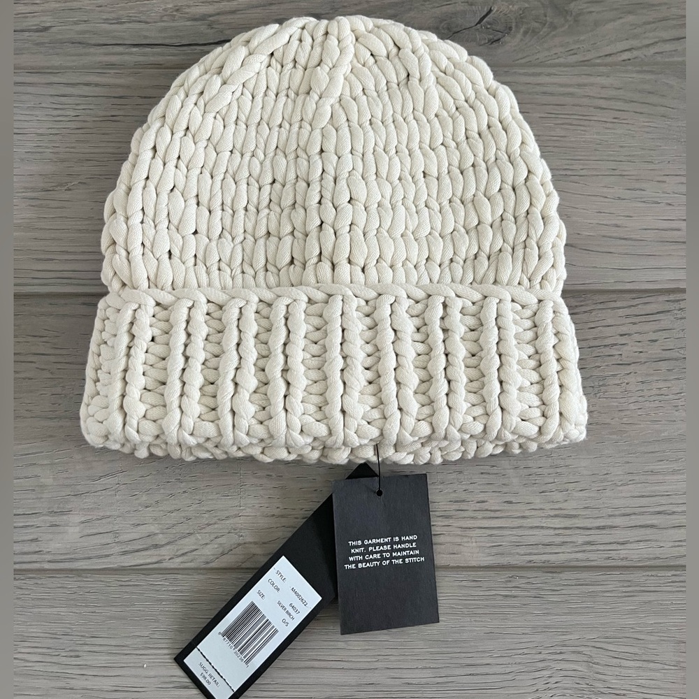 NWT Marc By Marc Jacobs Hand Knit Beanie